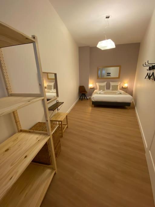 Appartement Centre-Ville * Rdc * Clim * Wifi * Haut De Gamme * Angoulême Buitenkant foto